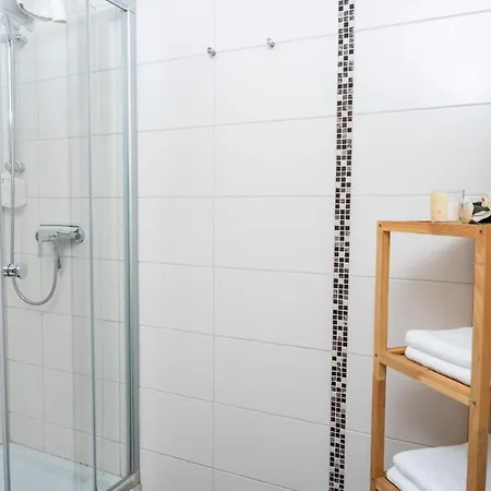 Art City-studio 1, Modern, Voll Ausgestattet, Zentrale Innenstadtlage, Ruhiges Schlafzimmer, Balkon Kassel