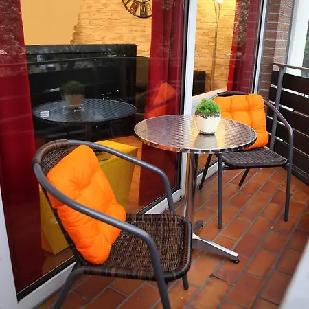 Art City-studio 1, Modern, Voll Ausgestattet, Zentrale Innenstadtlage, Ruhiges Schlafzimmer, Balkon