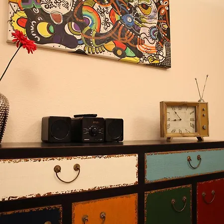 Art City-studio 1, Modern, Voll Ausgestattet, Zentrale Innenstadtlage, Ruhiges Schlafzimmer, Balkon