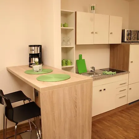 Art City-studio 1, Modern, Voll Ausgestattet, Zentrale Innenstadtlage, Ruhiges Schlafzimmer, Balkon Apartment Kassel