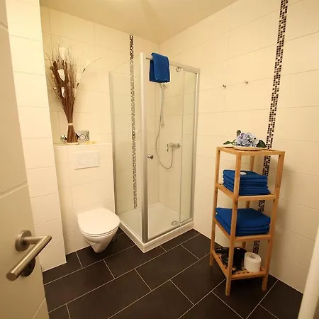 Appartamento Art City-studio 1, Modern, Voll Ausgestattet, Zentrale Innenstadtlage, Ruhiges Schlafzimmer, Balkon