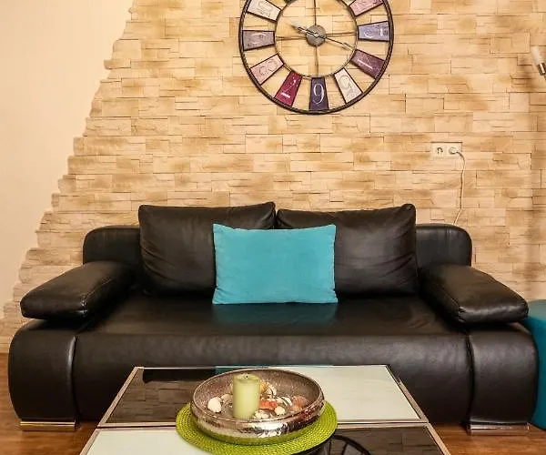 Art City-studio 1, Modern, Voll Ausgestattet, Zentrale Innenstadtlage, Ruhiges Schlafzimmer, Balkon