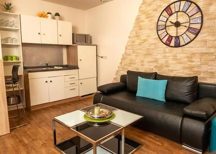 Apartament Art City-studio 1, Modern, Voll Ausgestattet, Zentrale Innenstadtlage, Ruhiges Schlafzimmer, Balkon *